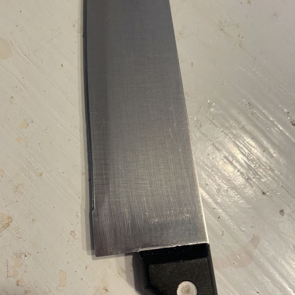 7.5” stainless steel triple riveted precision chef knife - Picture 4 of 11